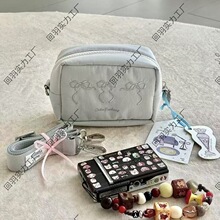 韩系简约相机包日式刺绣蝴蝶化妆包收纳包彩妆包收纳杂物包男