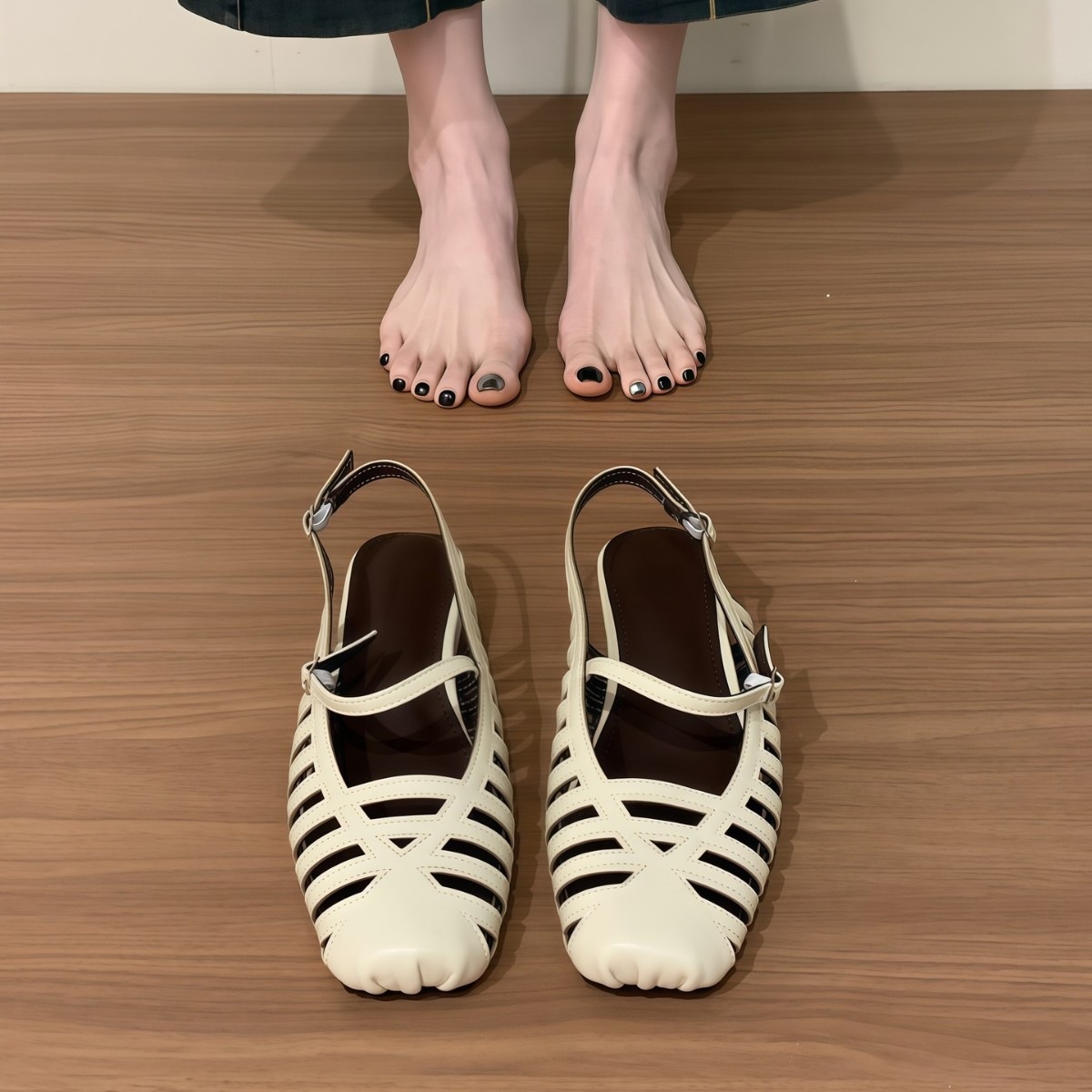 Sandalias de Cuña con Punta Cerrada de Superfibra, Transpirable y Calado para Verano image 3