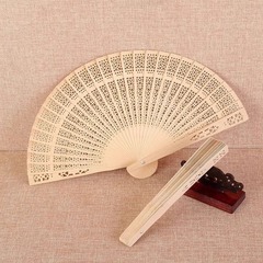 古代スタイルの漢服 COS 白檀竹中空扇子さまざまな彫刻妖精ガールフレンド旅行写真夏クールポータブルツール