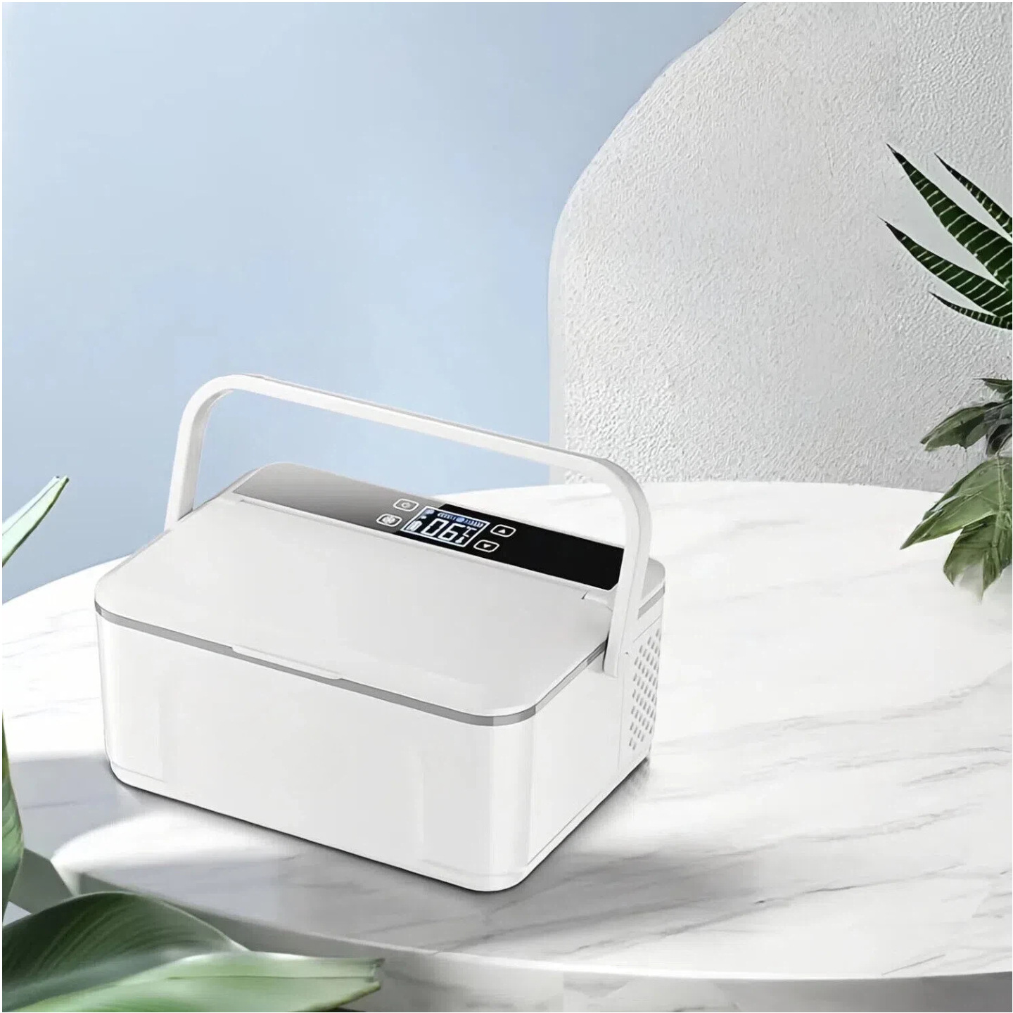 Pmg Portable Medicine Refrigeration Box Insulin Refrigeration Box Growth Hormone 2-8 ℃ Refrigerated Mini Fridge