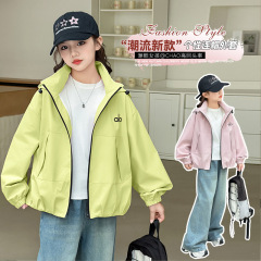 女童外套春秋款2025新款洋气童装小女孩秋季连帽宽松上衣儿童夹克