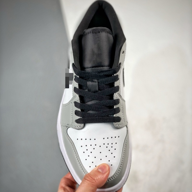 Putian Shoes Aj1 Low-Top Basketball Shoes Jordan 1 Men's and Women's Skate Shoes Black and White Panda Shadow Gray Casual Sneakers Versatile Putian Shoes Aj1 Low-Top Basketball Shoes Jordan 1 Men's and Women's Skate Shoes Black and White Panda Shadow Gray Casual Sneakers Versatile
