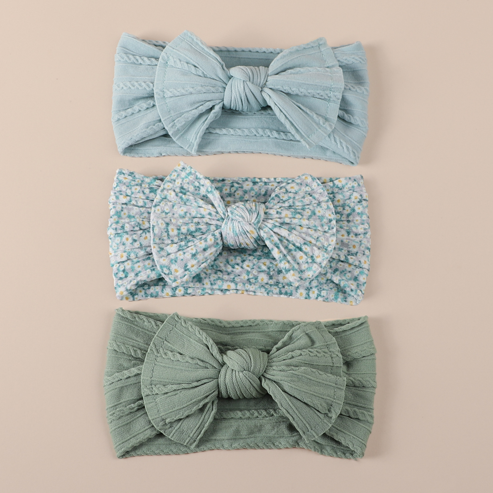 Europa y América suave Jacquard de ala ancha bowknot diadema elástica 3 piezas traje infantil halógena puerta impresa pañuelo en la cabeza de nylon
