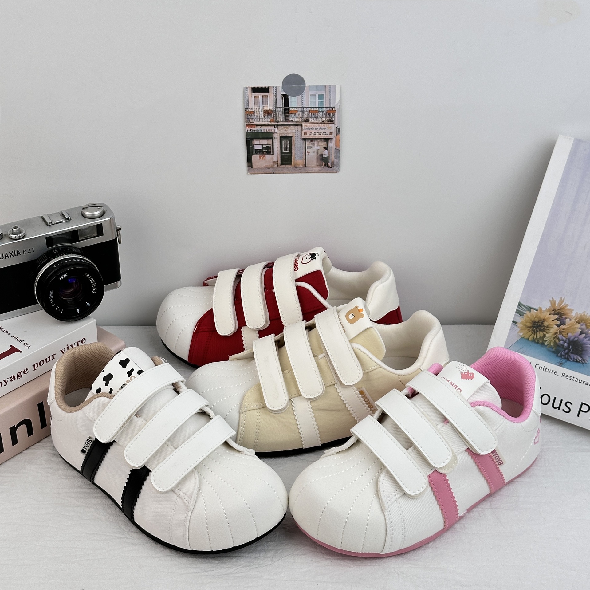 Farwave concha cabeza de dibujos animados zapatos de skate para mujeres 2025 nuevo verano velcro zapatos de moda zapatos bordados exquisitos zapatos planos