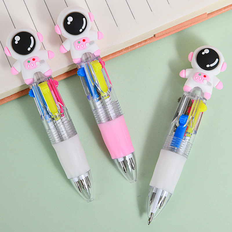 Cosmonauta encantador dibujos animados astronauta mini bolígrafo de cuatro colores bolígrafo de cuentas de mano de colores estudiantes premios papelería al por mayor