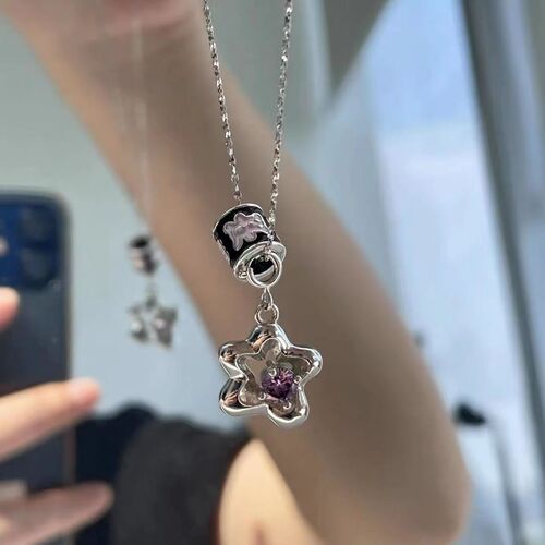 Star Small Waist Necklace for Women, Ins Inspired, Unique, Cool Style, Pink Flower Necklace, Sweater Chain for Women, Student Trend