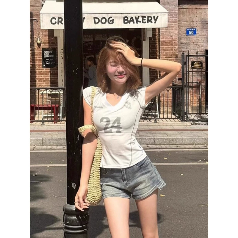 [210 г, 40 шт., тонкий хлопок 1*1] Американская футболка с v-образным вырезом и цифровым принтом, футболка с короткими рукавами, женская спортивная футболка с правым плечом, тонкий топ