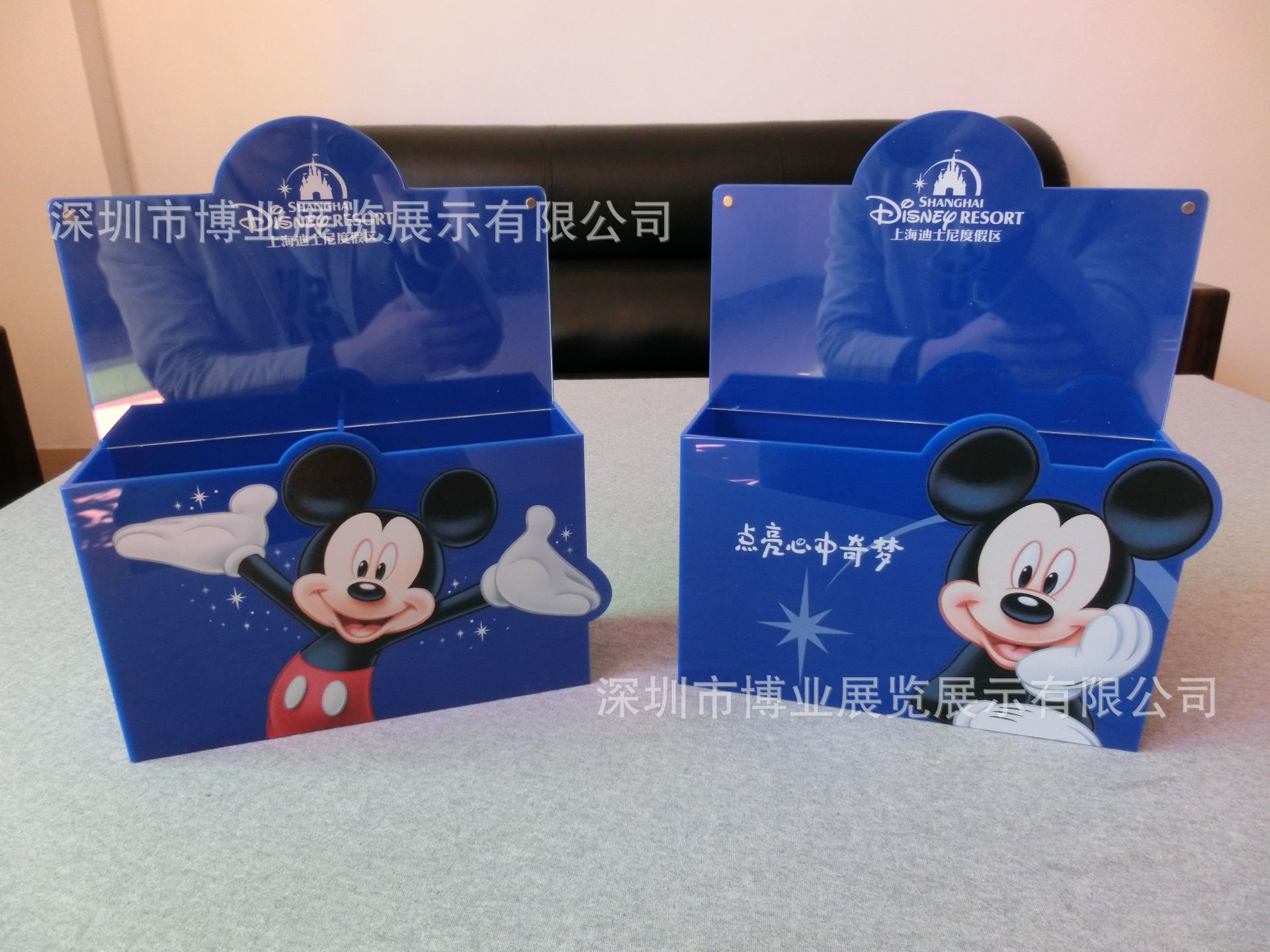 亚克力桌面式书架创意个性有机玻璃杂志架相册唱片收纳架时尚