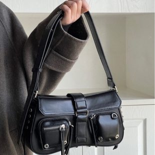 Small design one-shoulder bag, underarm bag, shoulder bag