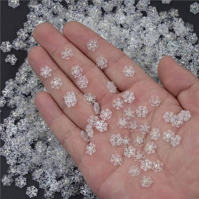 Handmade Winter Snowflake Resin Accessories Cream Glue DIY Jewelry Handmade Christmas Nail Art Trinkets Christmas Accessories