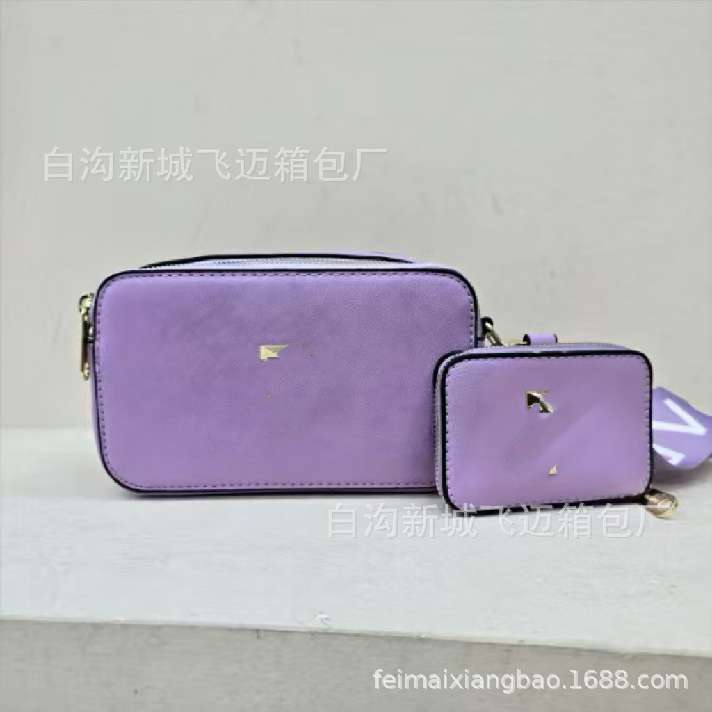 대외 무역 국경 카메라 가방 2024 유럽과 미국의 새로운 패션 레저 통근 메신저 가방 인기 편지 숄더백 조수