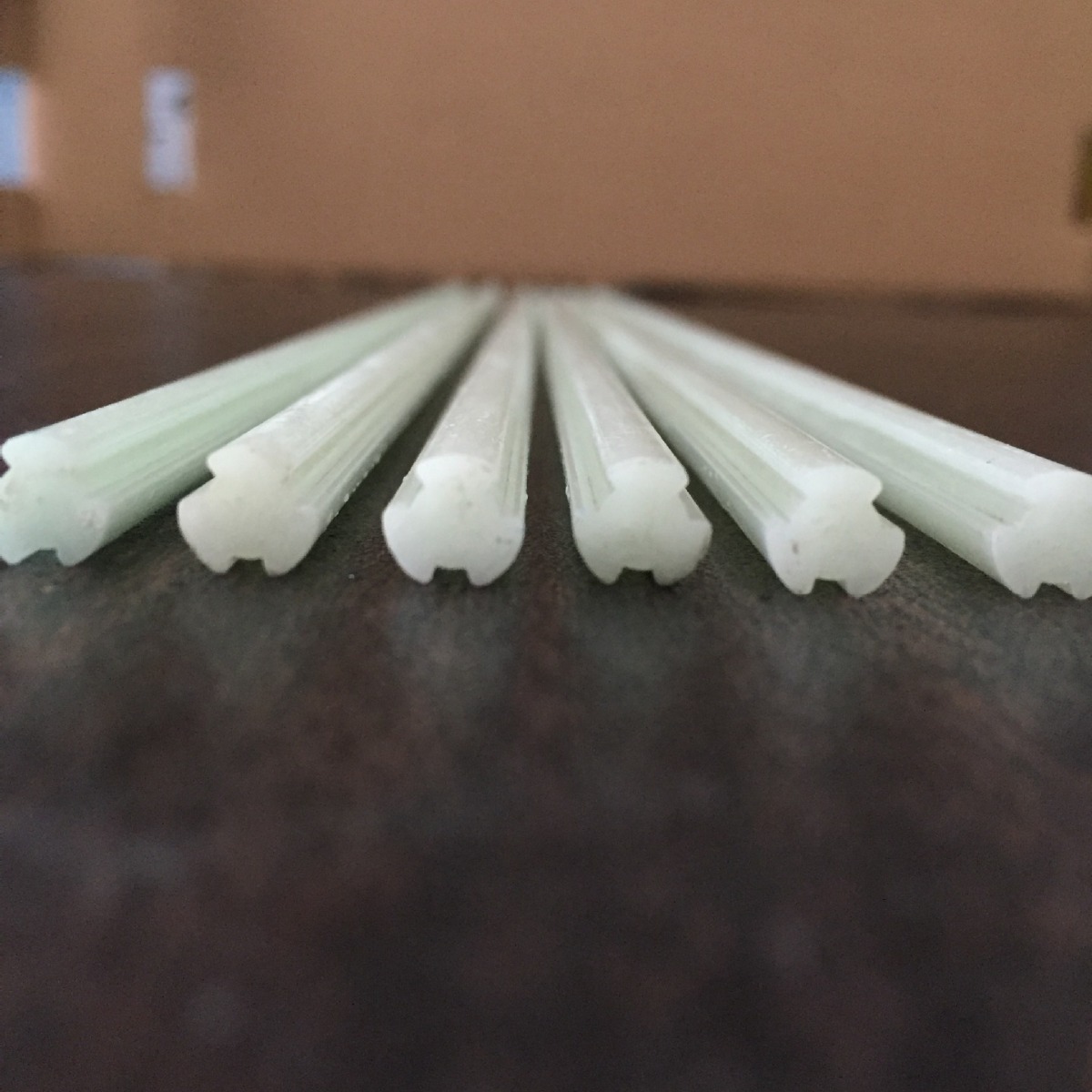 玻璃纤维棒实心弹力玻璃纤维棒外卖箱骨架支撑杆干厂家量大价优