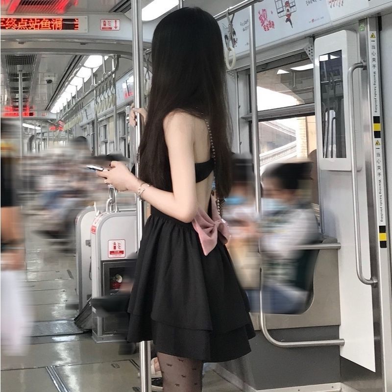 작은 남자 목 매달려 귀여운 원피스 검은 원피스 여성 헵번 순수한 욕망 스파이스 소녀 스타일 원피스 활 솜털