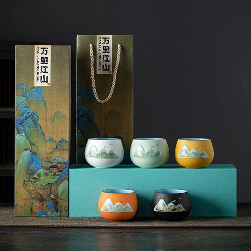 National trend tea cup holiday gift single cup wine cup ceramic tea set gift box cultural and creative tea cup master cup souvenir
