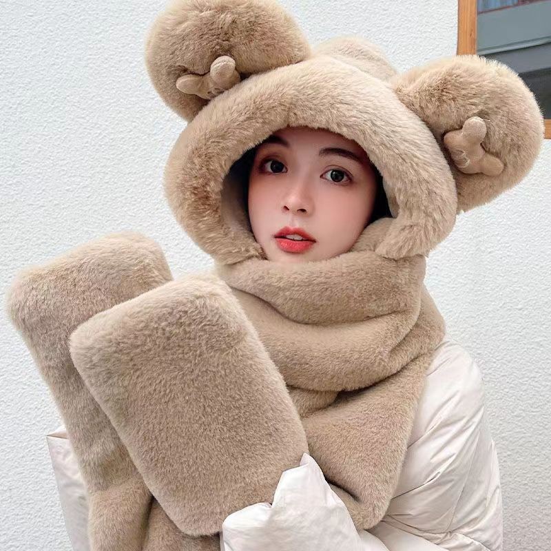 Conjunto de gorro, bufanda y guantes con diseño de oso, todo en uno, para calidez y protección de las orejas, conjunto de tres piezas para mujer, versátil para otoño e invierno, gorro de felpa de una pieza. image 13
