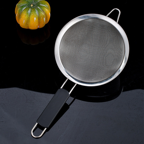 Wholesale Stainless Steel Large Ladle Household Soy Milk Hot Pot Drainage Black Handle Flour Sieve Kitchen Utensils Filter Mesh Strainer 
