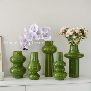 ��ʽ�йŲ�����ƿ�p�ݸв��r�������s����[���Ӽ��b�ƷС��