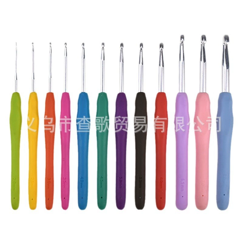 Фабрика прямое одиночное вязание крючком TPR Силиконовое вязание крючком мягкая ручка твердый вязаный крючком костюм ПВХ упаковка ручной работы алюминиевый крючком