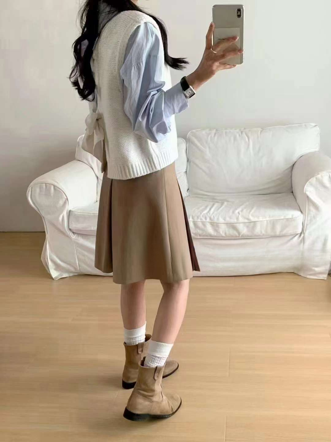 24 invierno Puyuan diseño retro cuello cuadrado espalda correa suéter chaleco de mujer 2024 mañana image 3