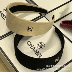 新商品の高級気質の韓国版のスエードの毛のカチューシャの幅の百合の約小さい香の風のカチューシャの女性のスターの同項の髪飾りの女性