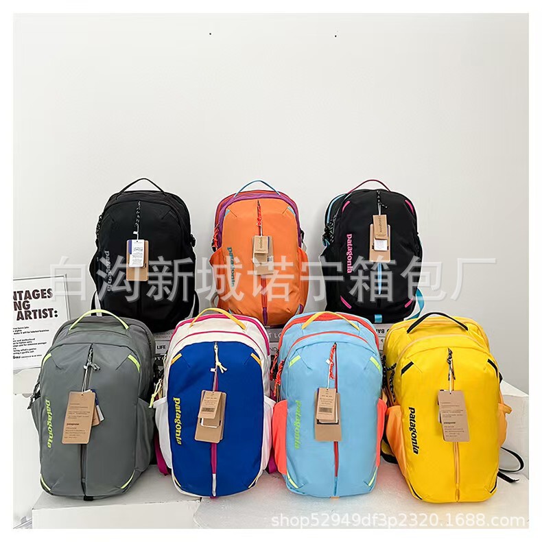 PATAGONIA Patagonia Large Capacity Backpack School Bag Outdoor Mountaineering Backpack Men's and Women's Canvas Bag