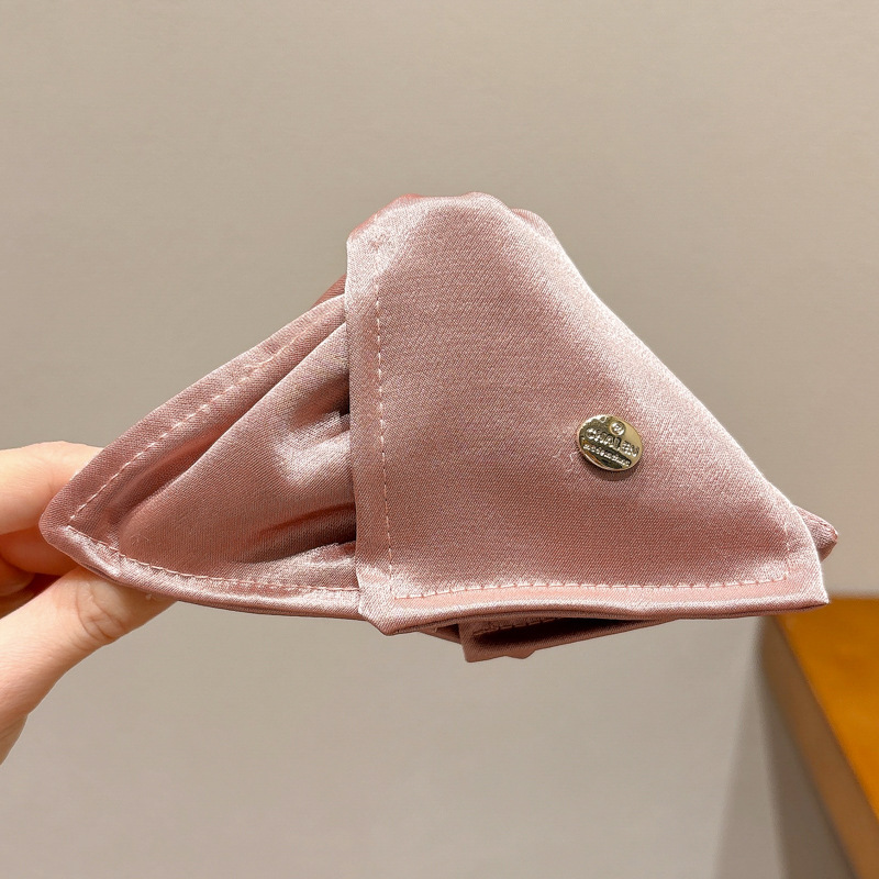 Audrey Hepburn clip nuevo clip de cabello de perla de cola de caballo alta cabeza trasera clip de cabello de tiburón tocado clip de cabello mujer