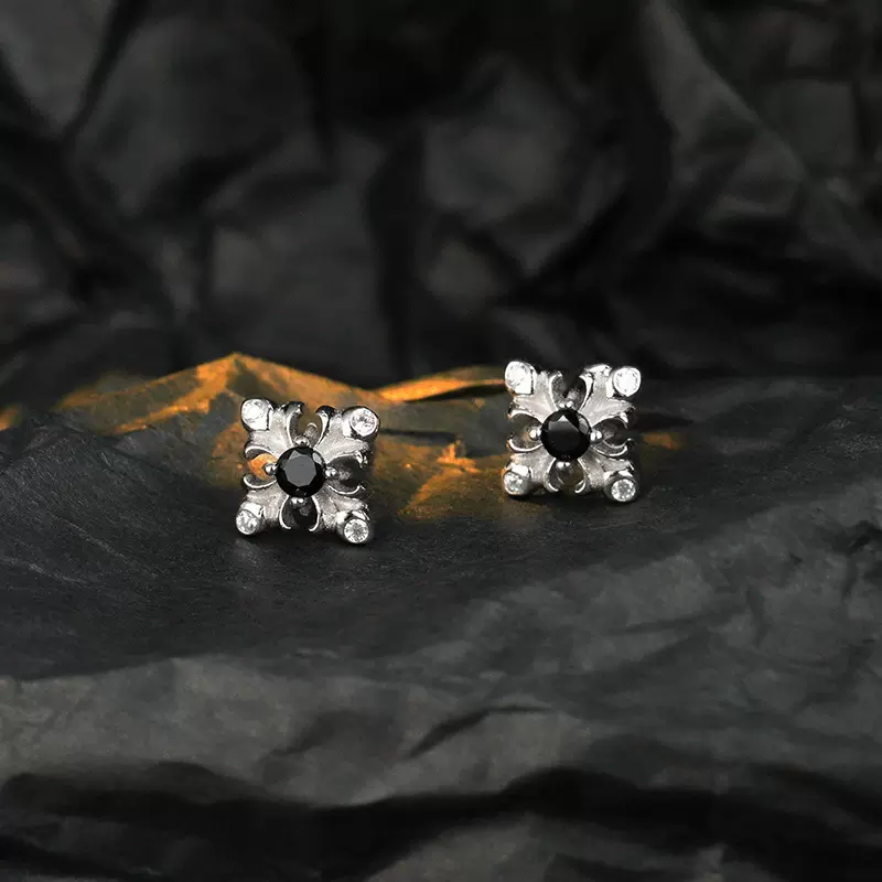 E1431 新中式简约S925纯银镶钻花纹耳钉女小巧养耳国风耳钉