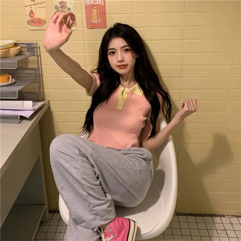 b8ca1e8a-6213-40dc-853c-ae81d9