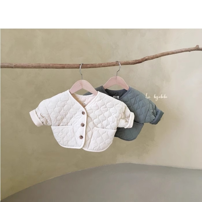 Ropa de algodón acolchado para bebés Ropa de otoño e invierno para bebés Estilo coreano Ropa de algodón acolchado para bebés Abrigo de algodón acolchado para niños Top de manga larga