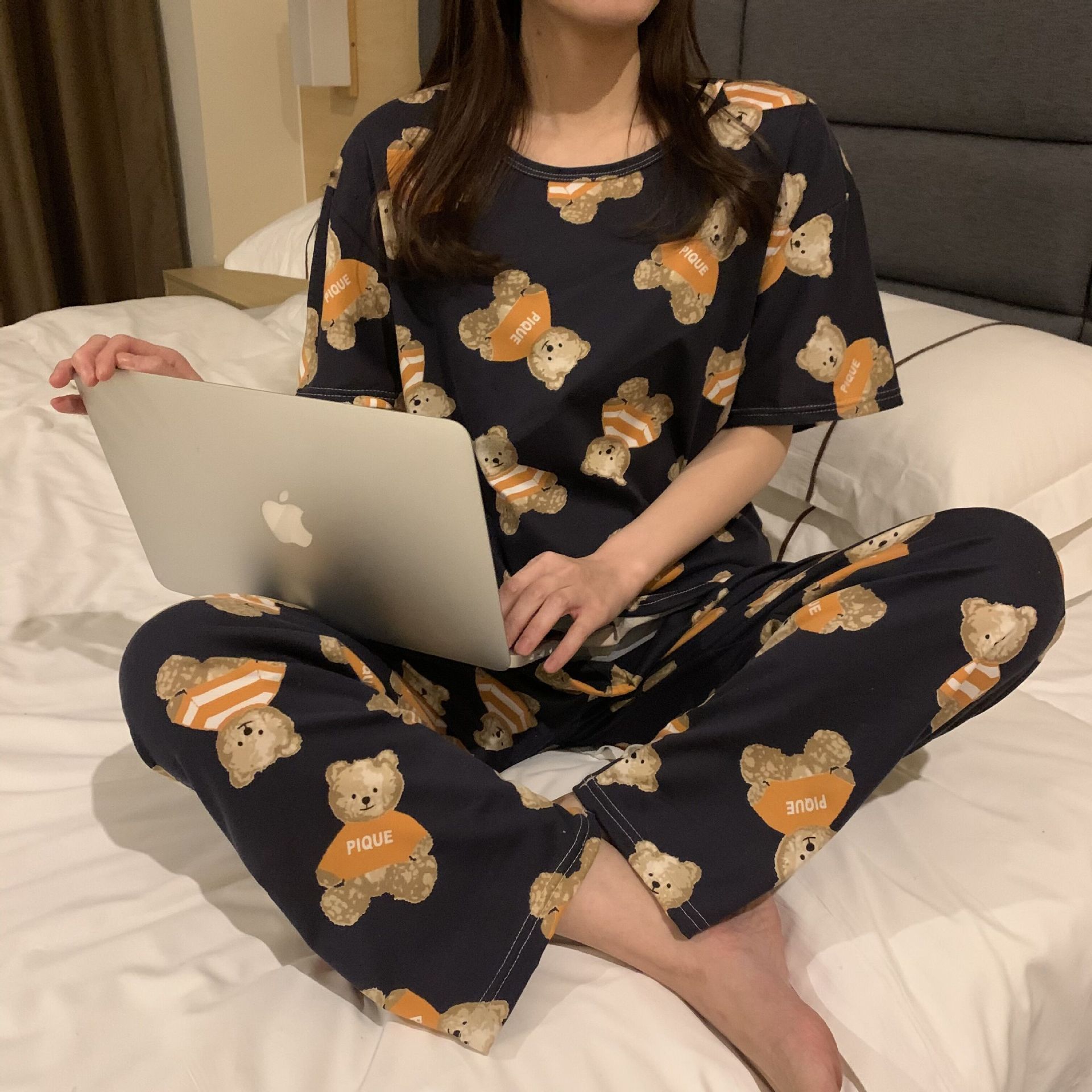 Pijamas pantalones de manga corta traje de dos piezas estudiante estilo coreano dibujos animados mujeres jóvenes delgadas primavera y otoño verano nueva ropa para el hogar