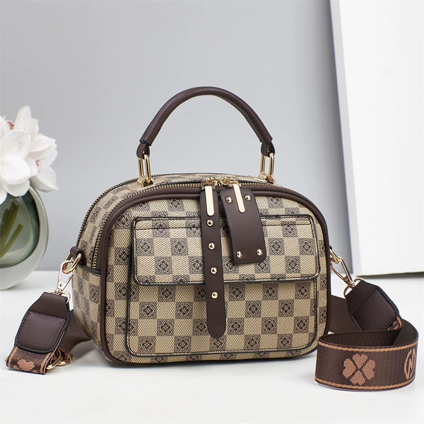 Khaki lattice