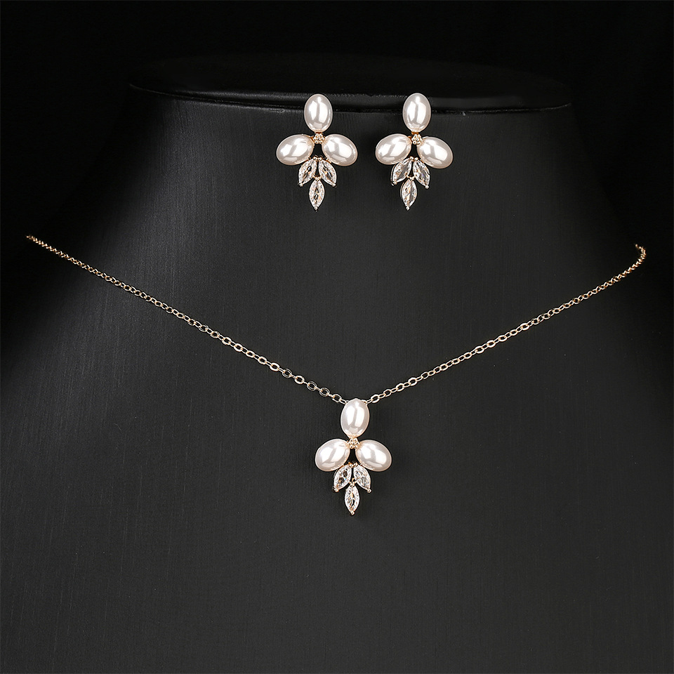 Collier et boucles d'oreilles en perles en forme de goutte d'eau, parure de bijoux deux pièces pour femme, accessoires de mariage haut de gamme._voghion.com