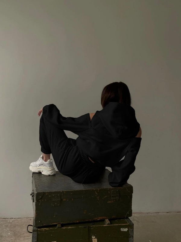 2025新款跨境欧美纯色连帽套头卫衣套装秋冬慵懒风休闲漏肩女装|undefined