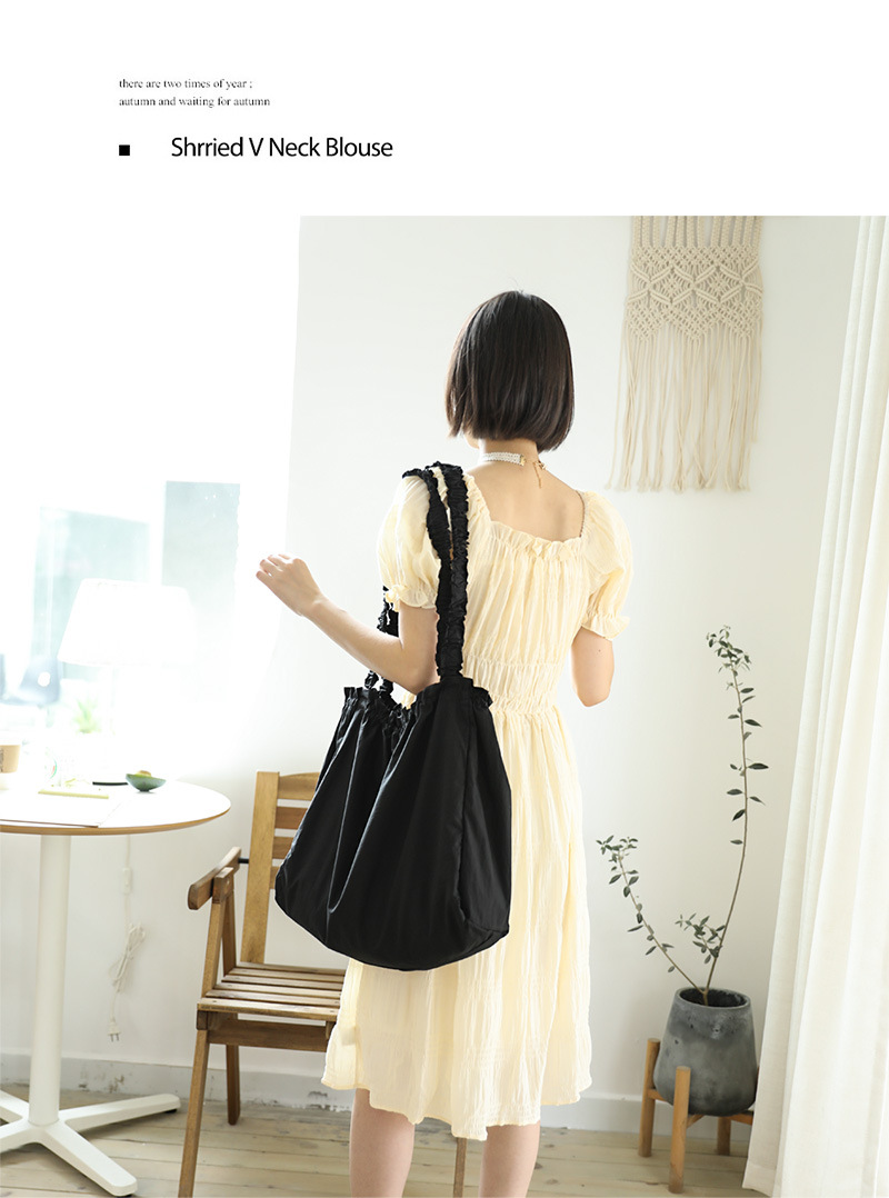 Women's Large Nylon Solid Color Basic Classic Style Magnetic Buckle Shoulder Bag display picture 8