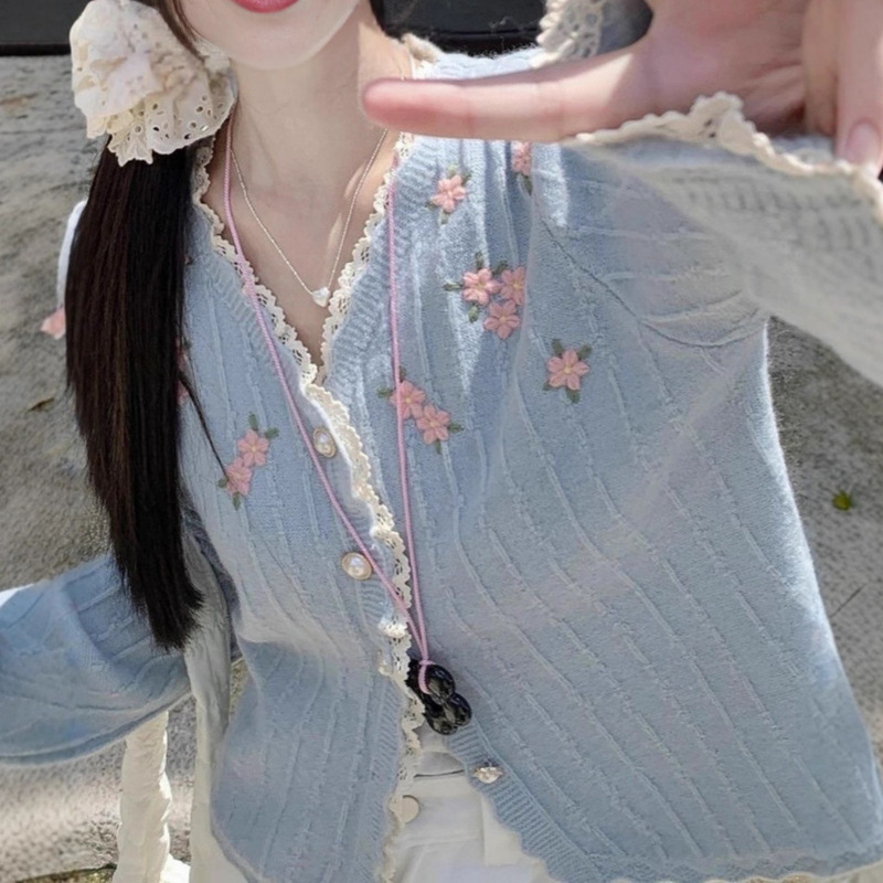 刺绣花朵拼接蕾丝边毛衣外套女春秋女装韩系减龄软糯针织开衫上衣|undefined
