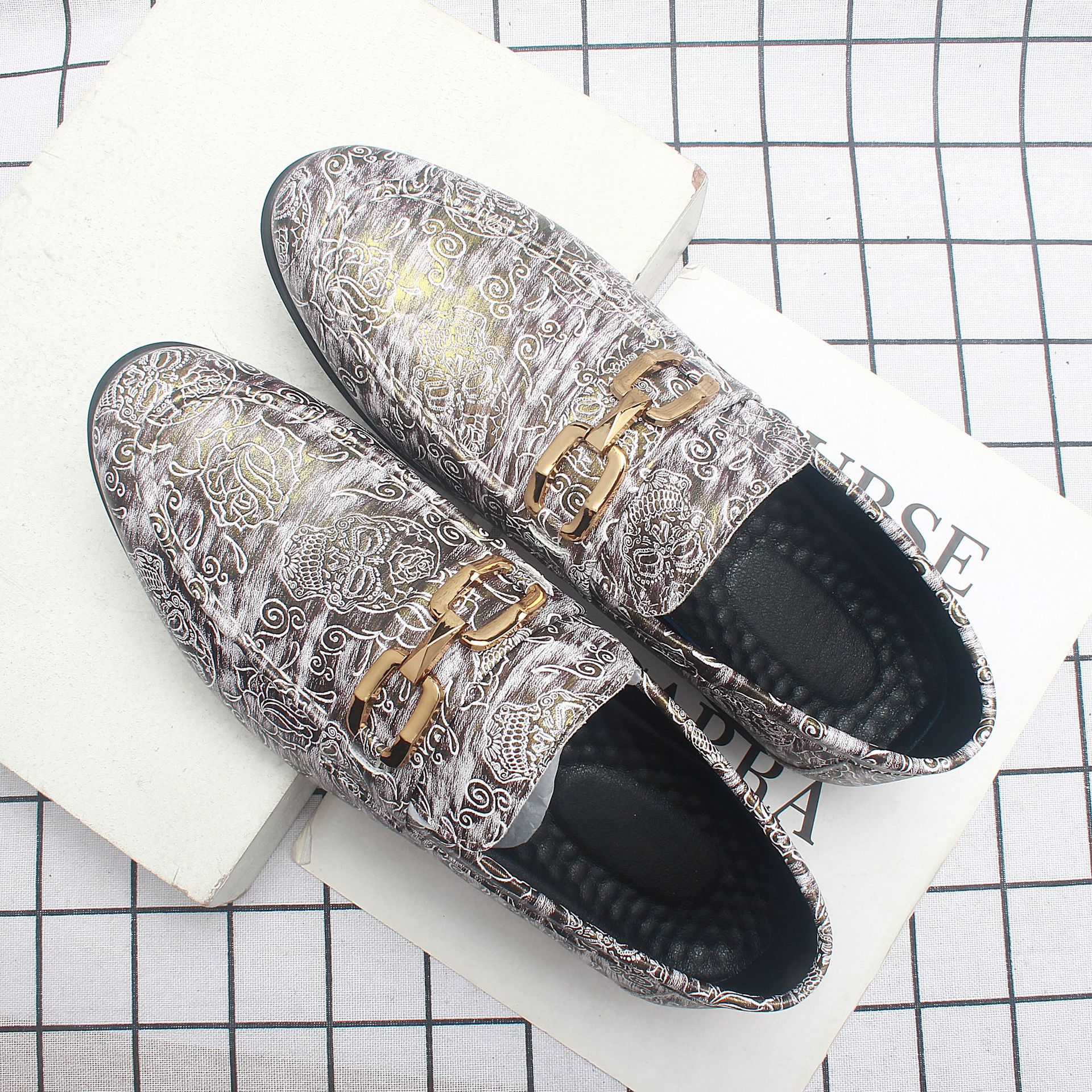 �羳ʱ�������м�ͷƤЬһ�ŵ��׽ŷ���ʦ���泱Ь��ó����2235