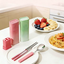 勺、调羹;保鲜盒、饭盒;烹饪勺铲