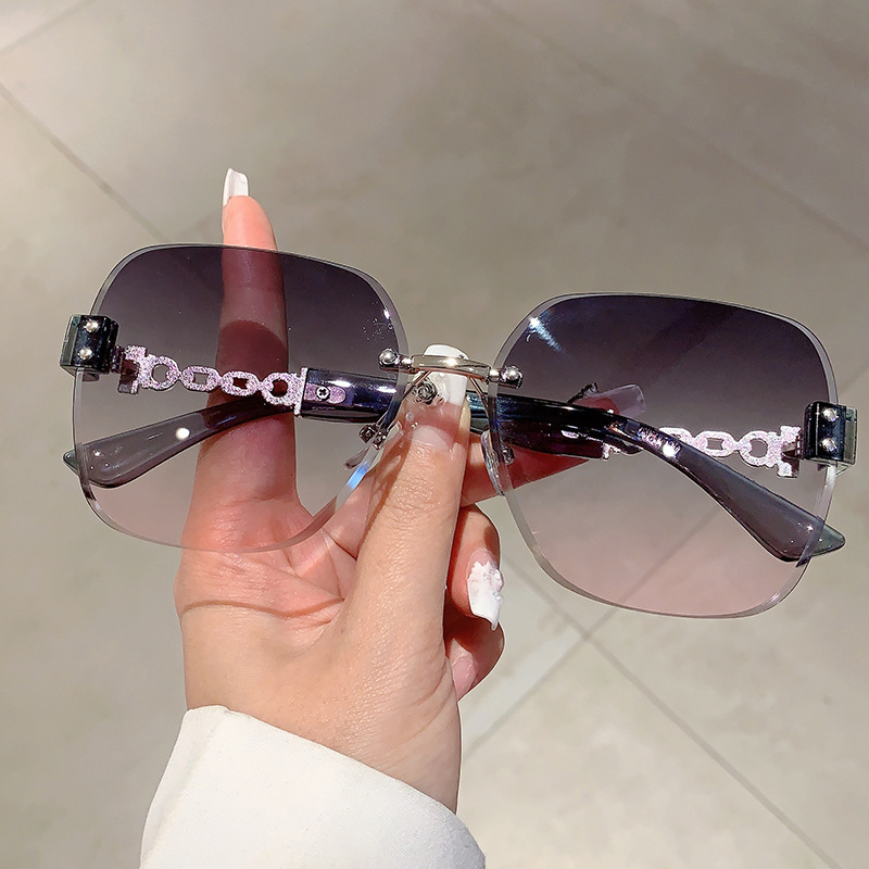 55g Weight Frameless Glasses Structure Sunglasses Classification PC, UV400 Protection Lens Material Square Glasses Style Outdoor, Travel Occasion Geometric Pattern All Seasons Season Unisex Gender Simple Style, Streetwear Style Simple Style Streetwear Geometric PC UV400 Protection Square Frameless Women's Sunglasses 1
