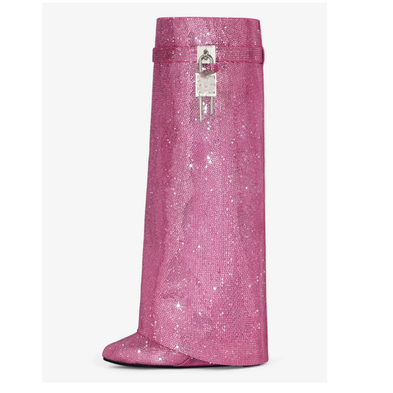 Женские рыцарские сапоги с длинным острым носком, экспортная женская обувь 2025 года, высокие сапоги на танкетке с бриллиантами и пряжкой в виде акулы, брючные сапоги, высокие сапоги