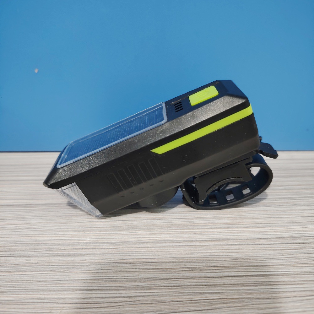 Лампочка на солнечной энергии, зеленый фонарь