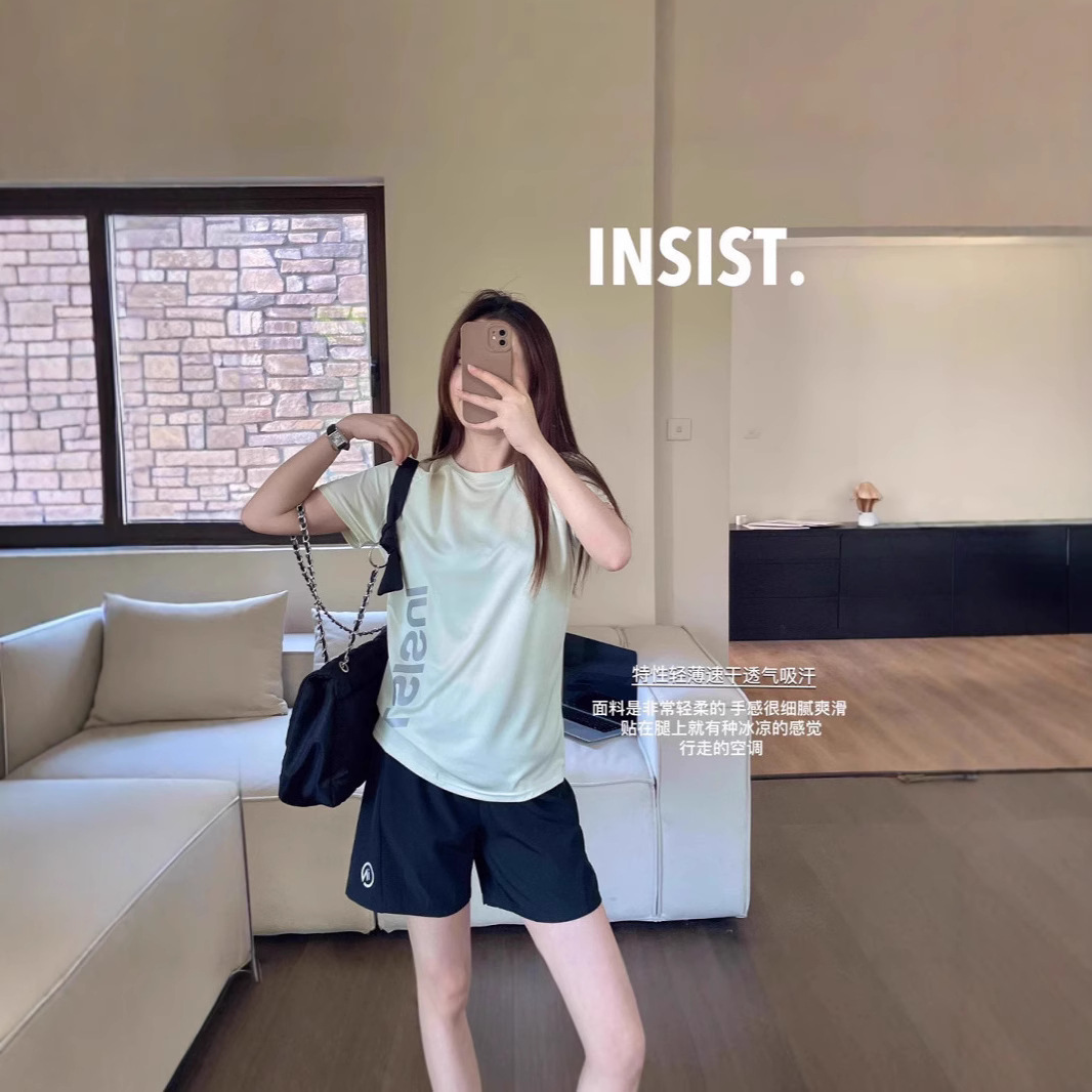 IN 블랙 테크놀로지 라이트 산소 3.0 스포츠 세트 여성 여름 통기성 달리기 빠른 건조 야외 반팔 반바지