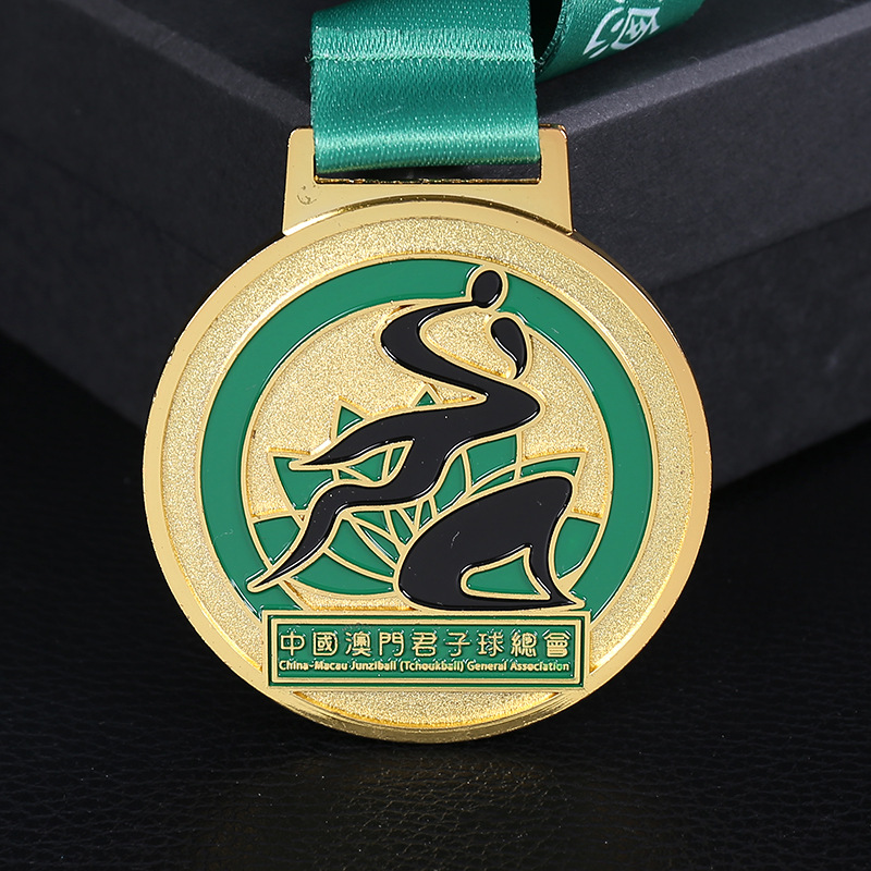 Fábrica al por mayor nueva maratón en blanco creativo juegos conmemorativos hoja de oro medalla de metal personalización