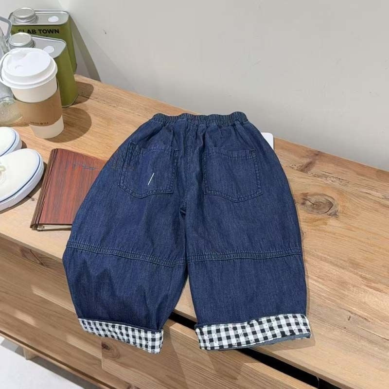 Baby jeans, spring and autumn style, children's pants, spring wear, boys' Korean style long pants, versatile, trendy, casual and fashionable.