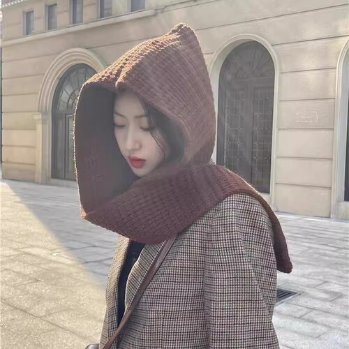 Korean-style shawl collar matching atmospheric knit cap with hood for winter warmth, one-piece knit ear muffs with yarn hat