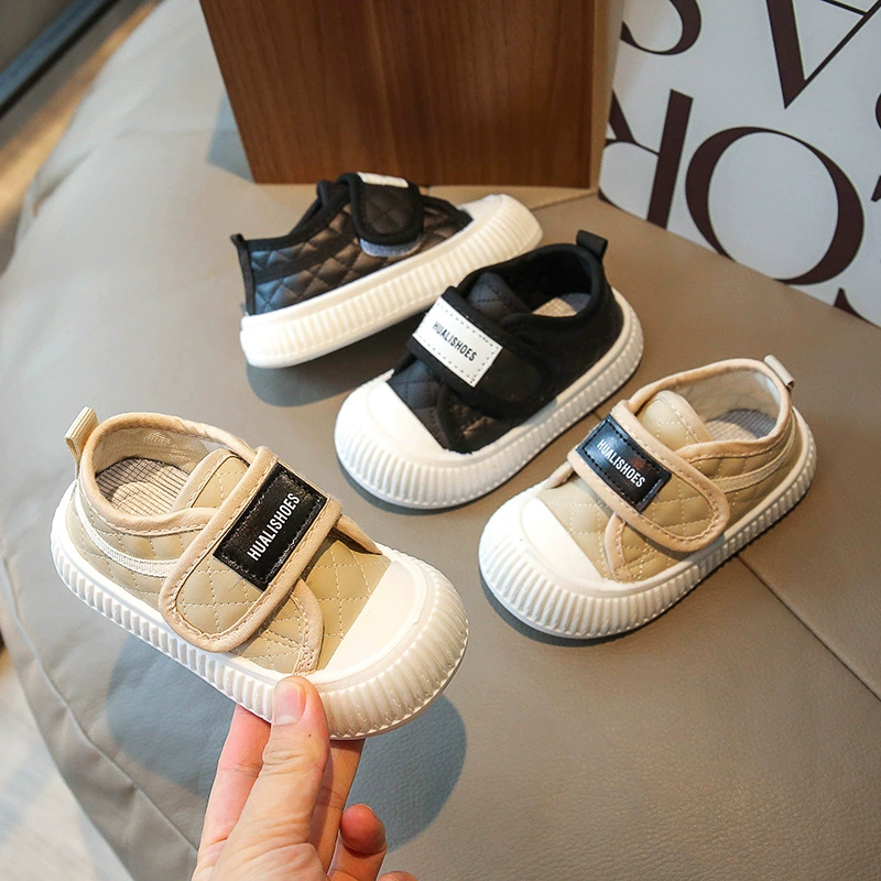 Детские кроссовки весной и осенью новая корейская версия нескользящих и дышащих кроссовок для мальчиков и девочек повседневная обувь дикие детские кроссовки