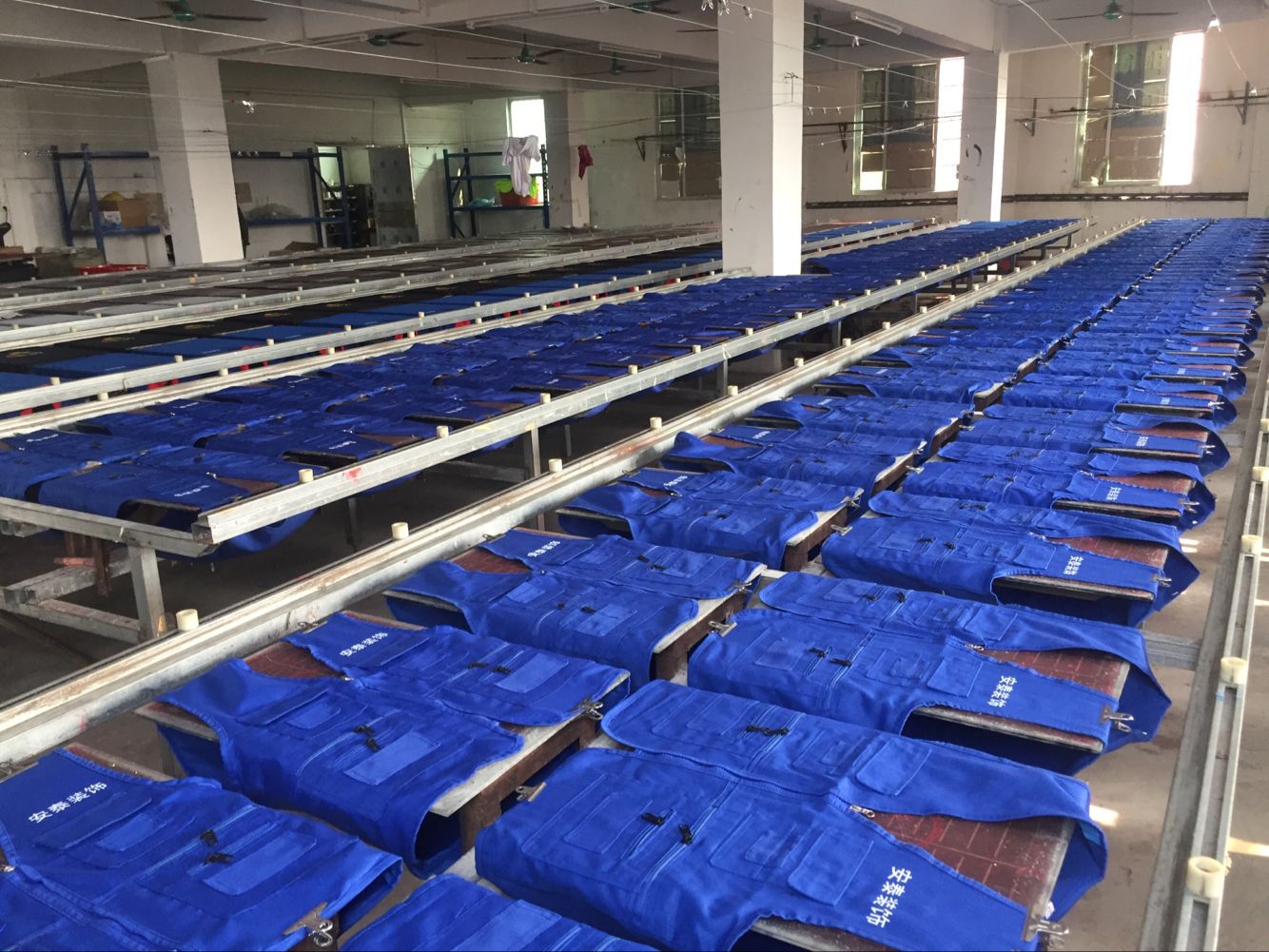 Y2K3K$0O`LO}KWV(PS}XC21