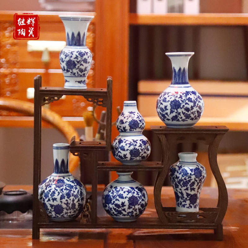 Jingdezhen Ceramic Blue and White Porcelain Decal Decorative Small Vase Home Living Room Tea Room Decoration Ancient Shelf Chinese Ornaments