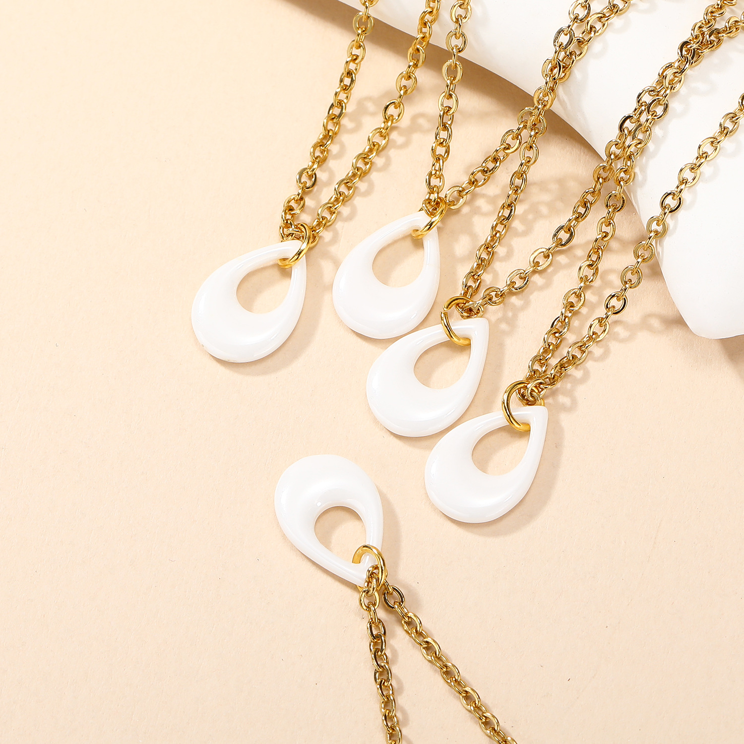 Brand necklace drop-shaped, elegant chain for key bag , light luxury style, high-quality style