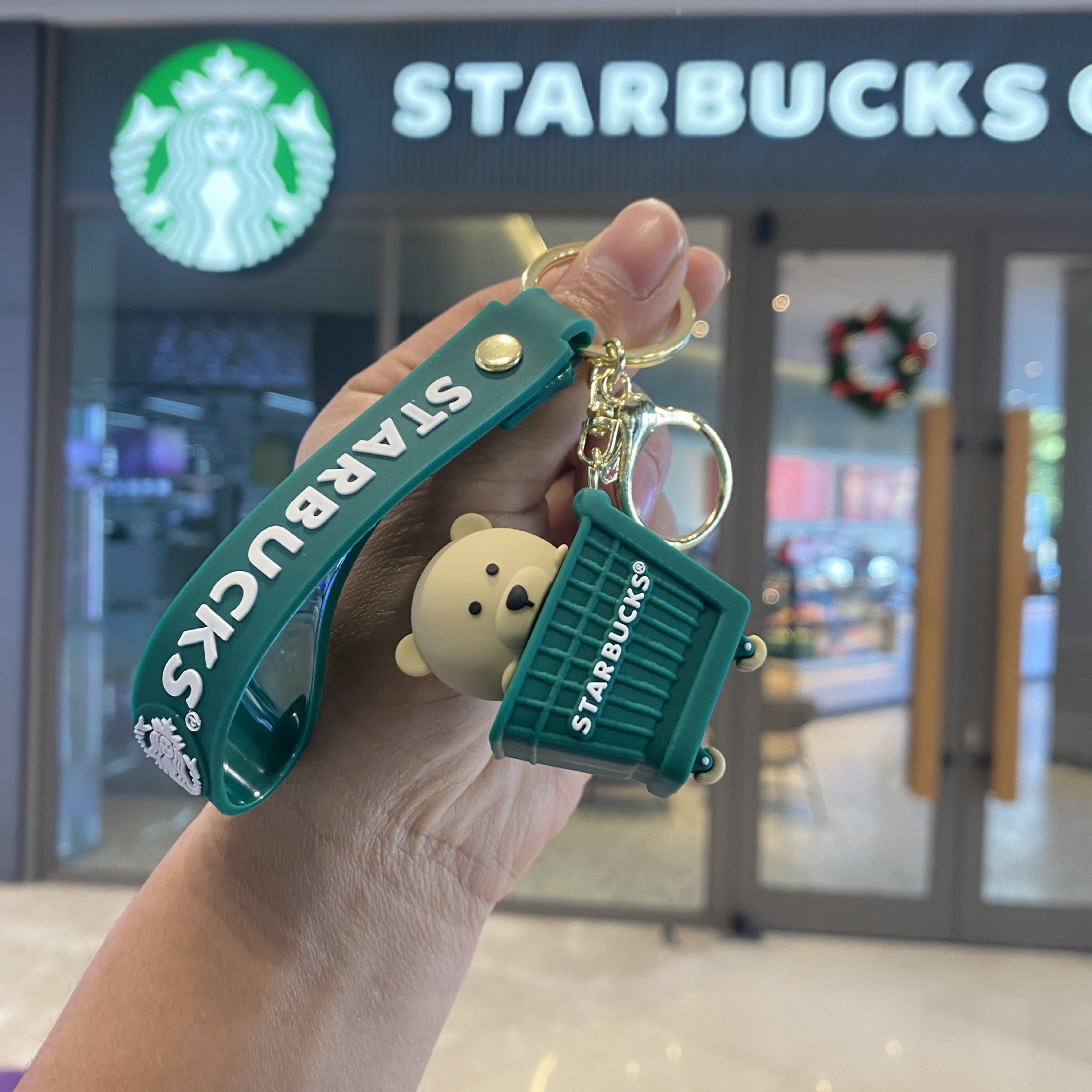 Starbucks oso muñeca colgante pareja estudiante mochila accesorios pequeño regalo Llavero transfronterizo Starbucks taza de té con leche