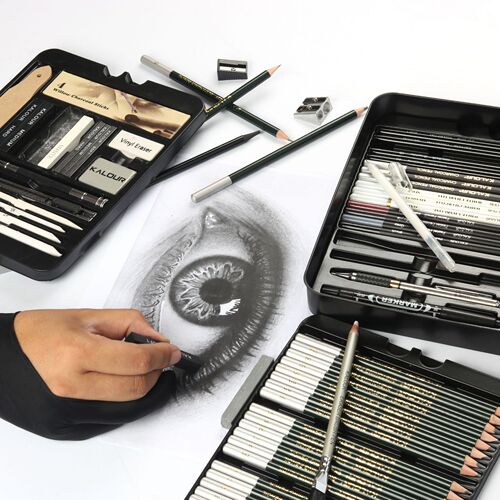 Cross-border new product direct sales 70-piece sketch pencil tin box set sketch tool set art painting pencil